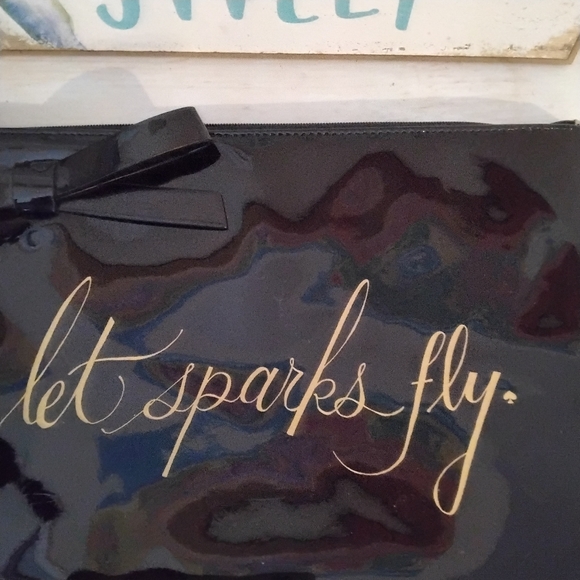 Kate Spade New York "Let Sparks Fly" Georgie Pouch/Clutch/Case - Patent Black - Picture 5 of 10